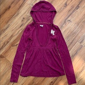 Long sleeve t-shirt with hood